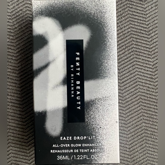 Fenty Beauty Other - NWT Fenty Beauty Eaze Drop'lit All-Over Glow Enhancer